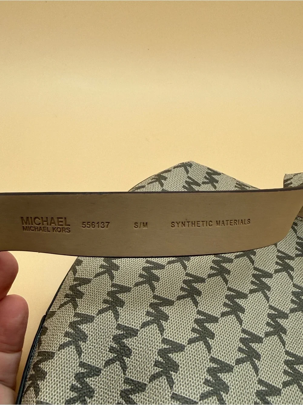 NWT Michael Kors Signature MK Logo Belt Bag Waist Pack Vanilla Acorn Size S/M